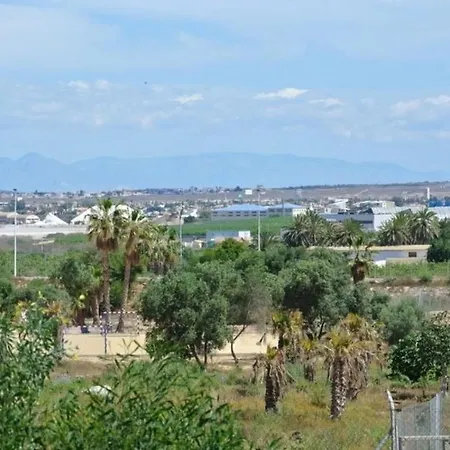 Independiente En Urb. Barcas Punta Prima Сasa de vacaciones